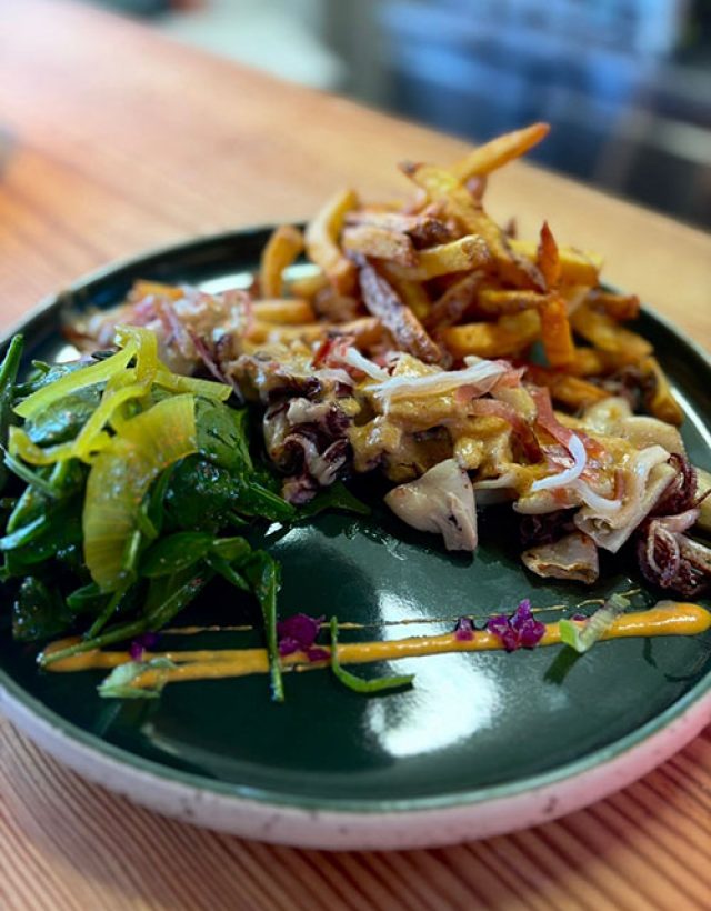 Le Comptoir de Marcel 46 Chipirons crème de jambon de bayonne et piment d’Espelette - Le Comptoir de Marcel - Carcans - 33